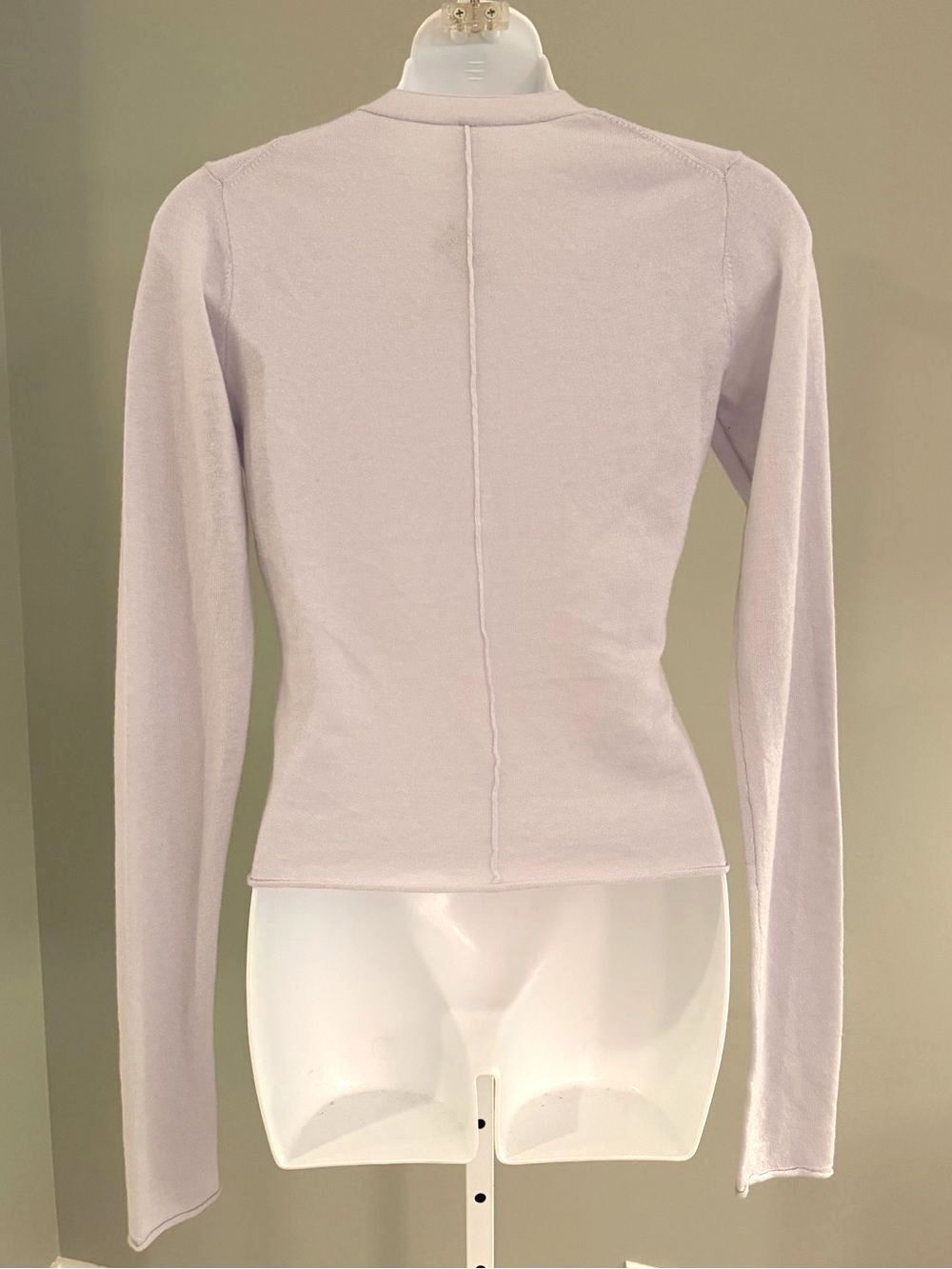 SKIMS Darling Delicate Light Lavender Cashmere Cardigan Sweater S NEW (repair) - Picture 2 of 5